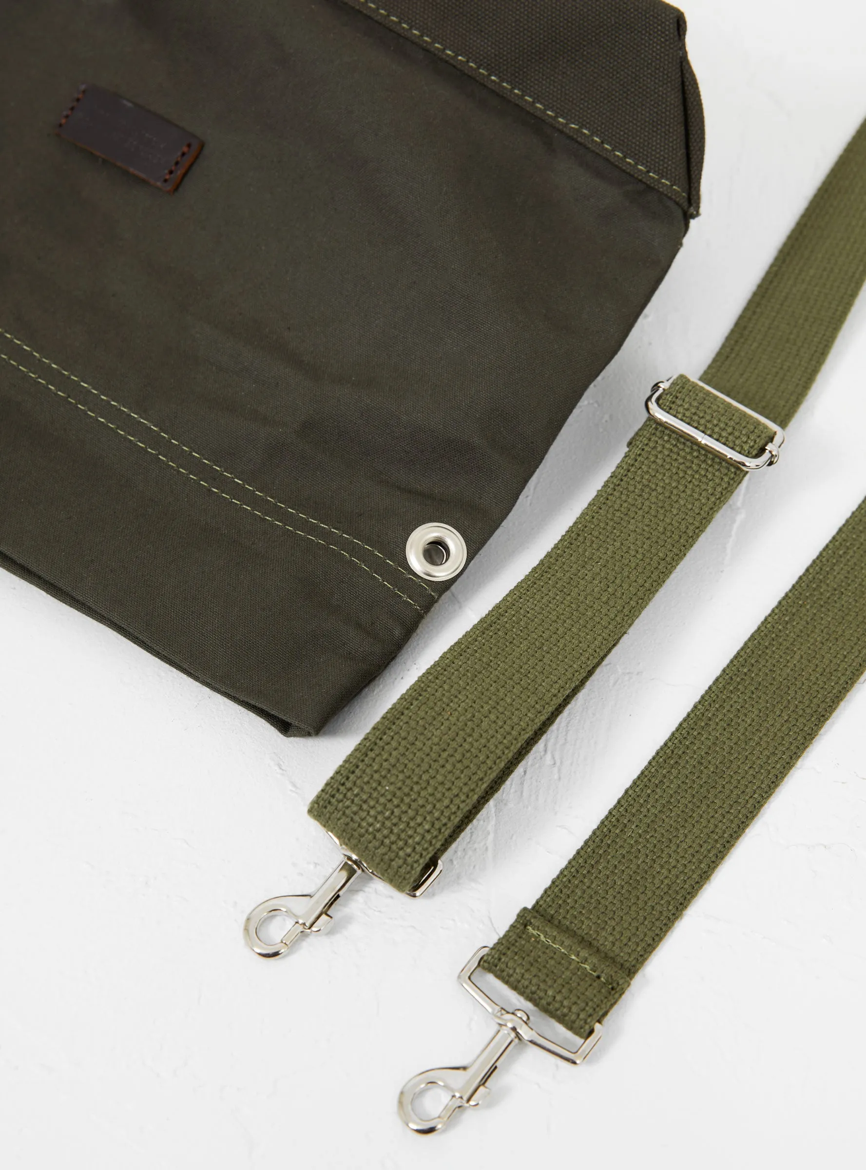 Canvas Travel Shoulder Pouch Olive