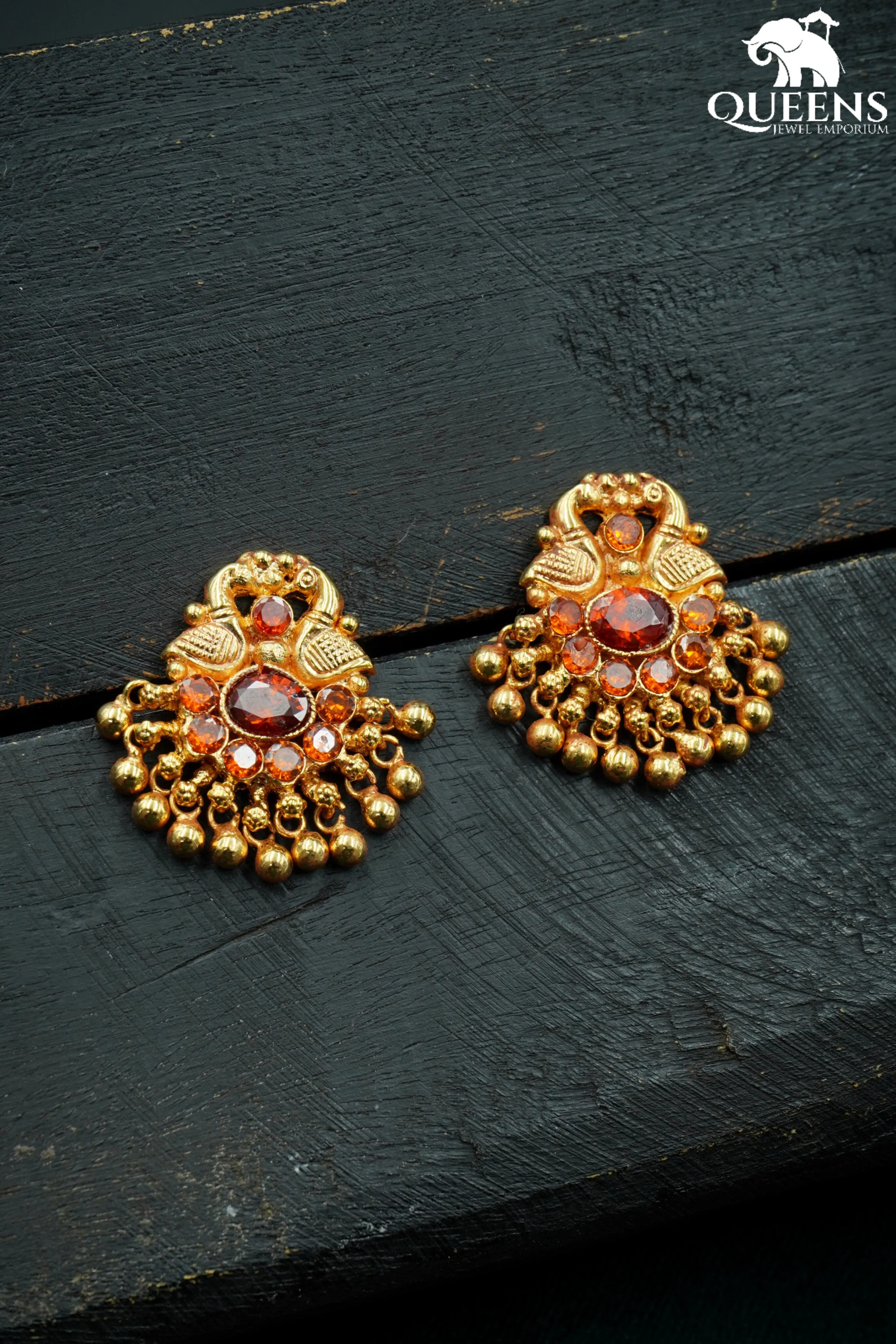 JANANIKA EARRINGS - ROUND