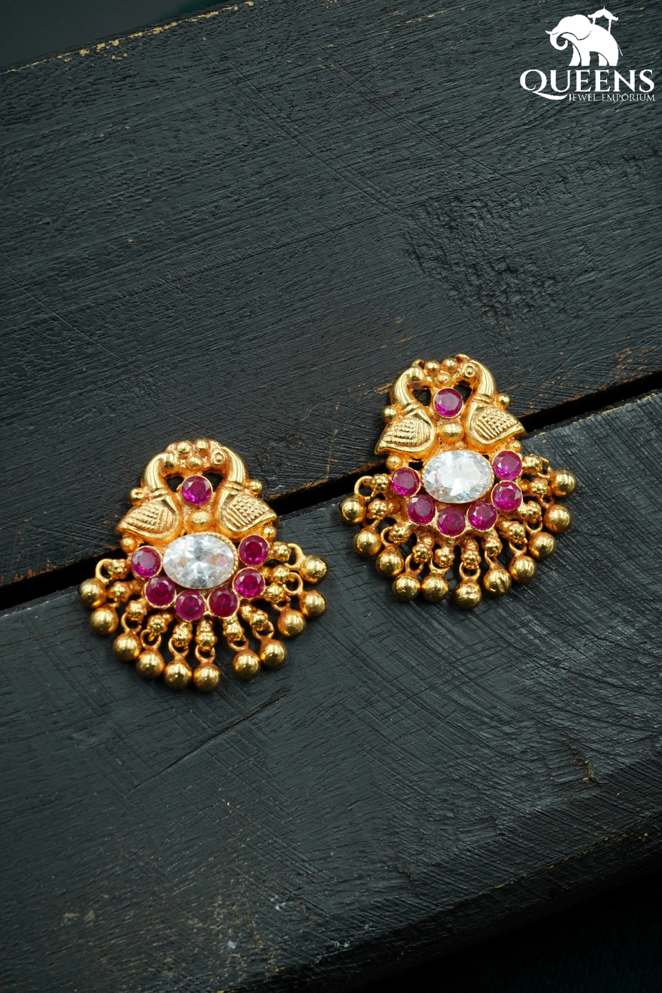 JANANIKA EARRINGS - ROUND