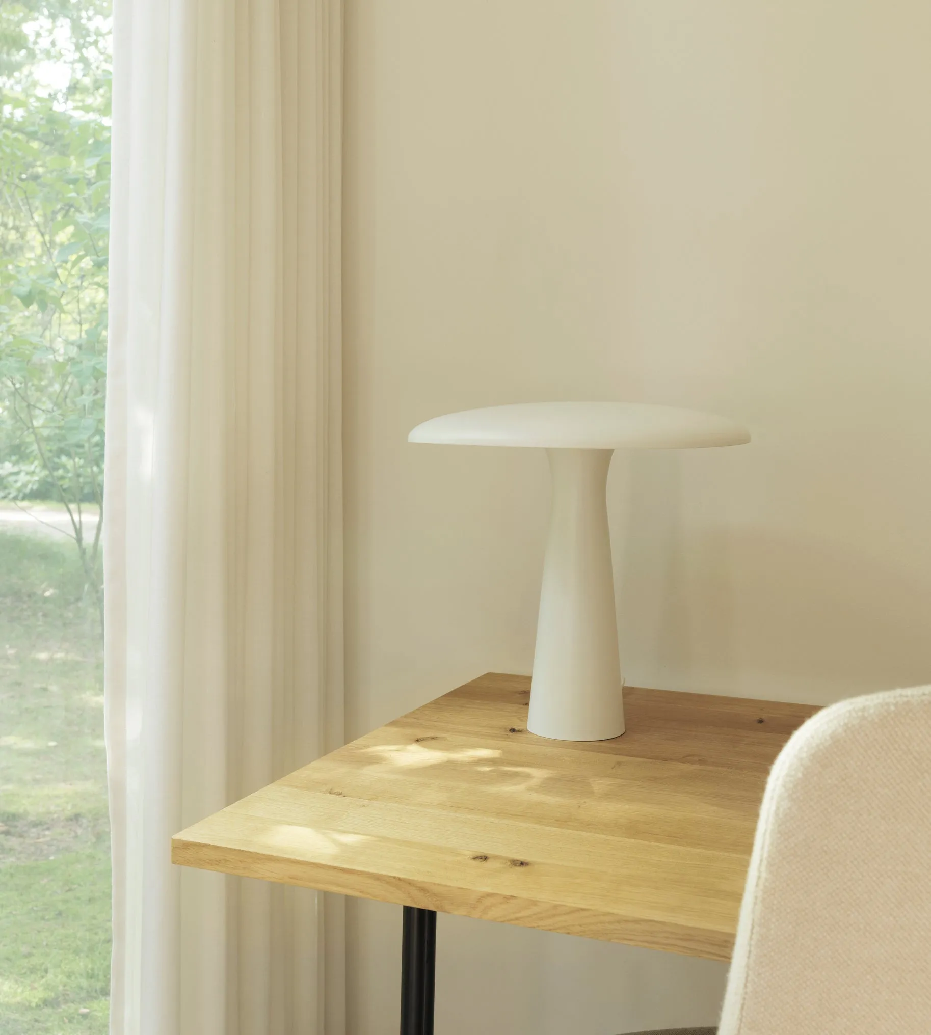Kip Desk