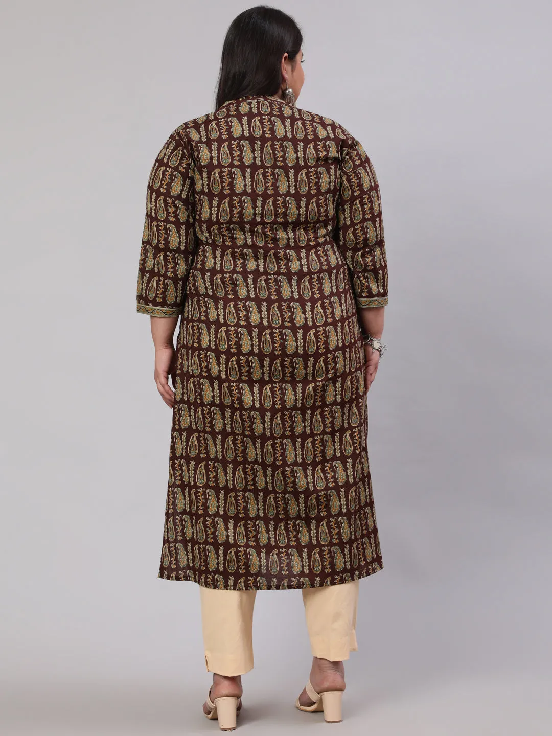 Plus Size Women  Brown Printed Straight Kurta With Three Quarters Sleeves