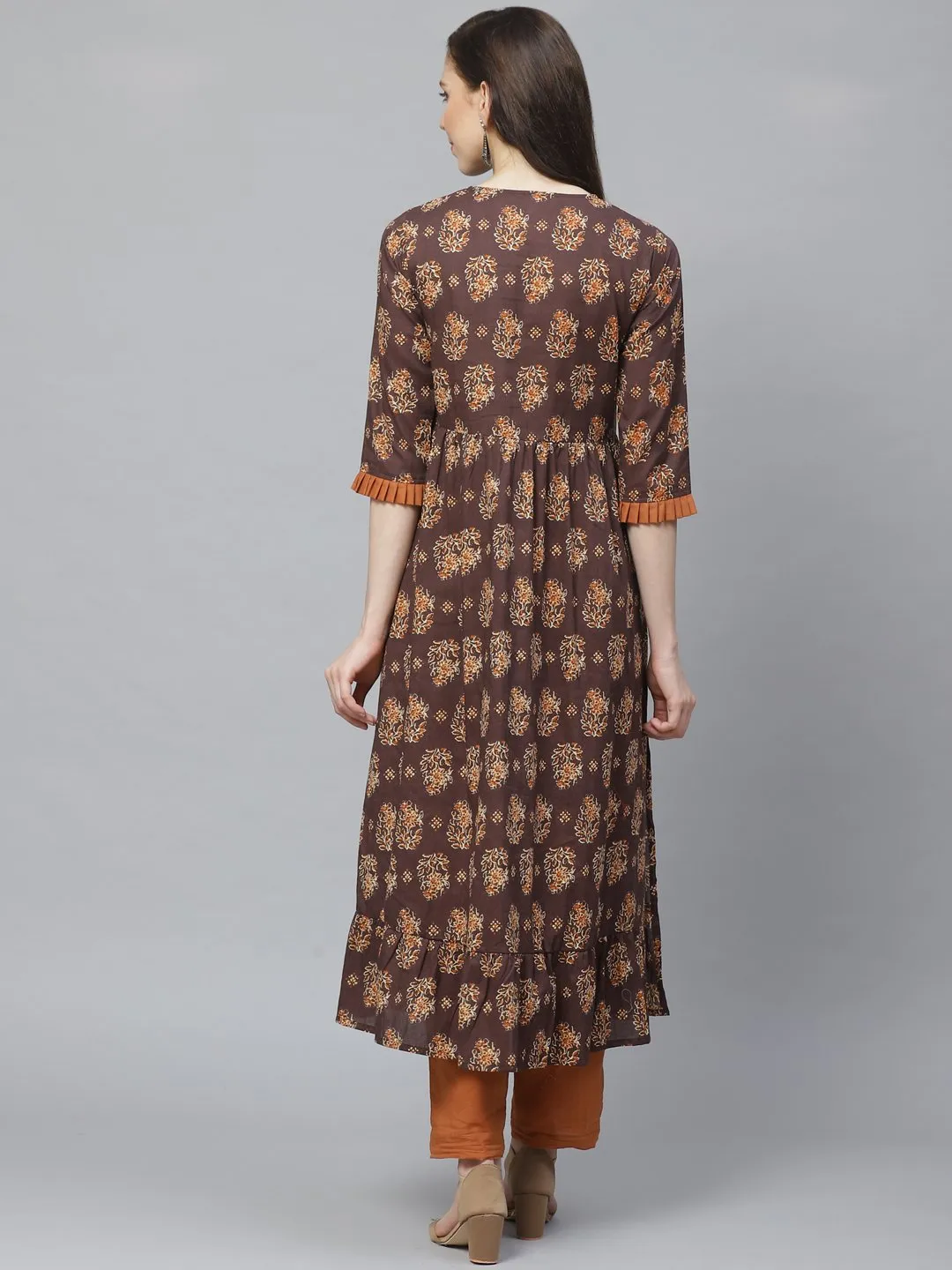 Women Brown Three-Quarter Sleeves Flared Kurta With Trouser