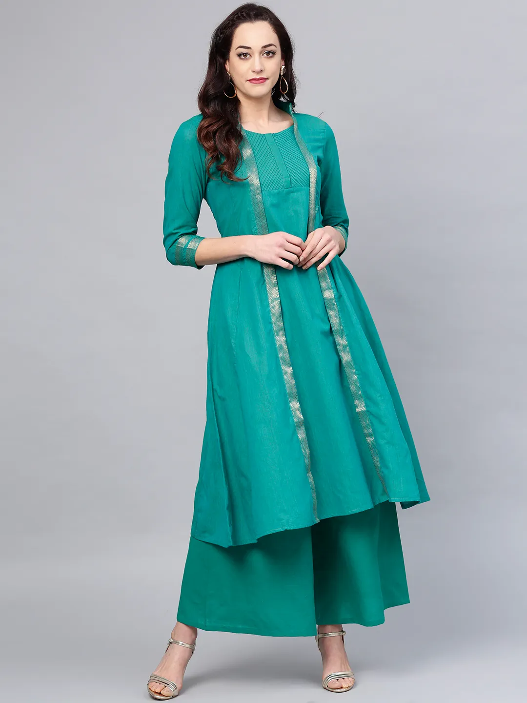 Women'S Green Solid Kurta With Palazzos